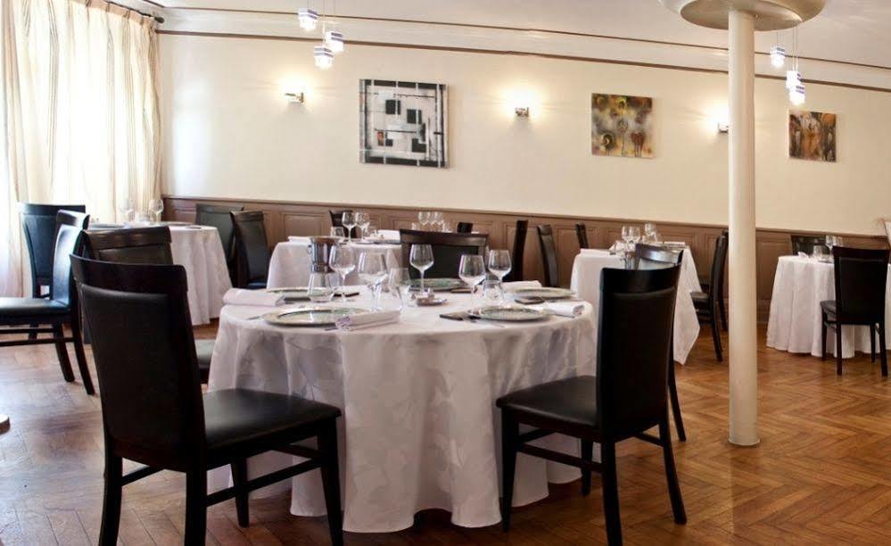 פונז'יבו Logis Hotel Restaurant De La Poste מראה חיצוני תמונה